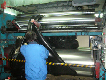 L'équipement ouvert de moulin d'EVA de plastique en caoutchouc électrique de PVC avec de l'huile a scellé le type
